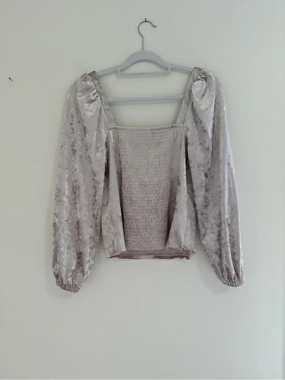 Anthropologie Crushed Velvet Blush Pink Square-Neck Puff Sleeve Top